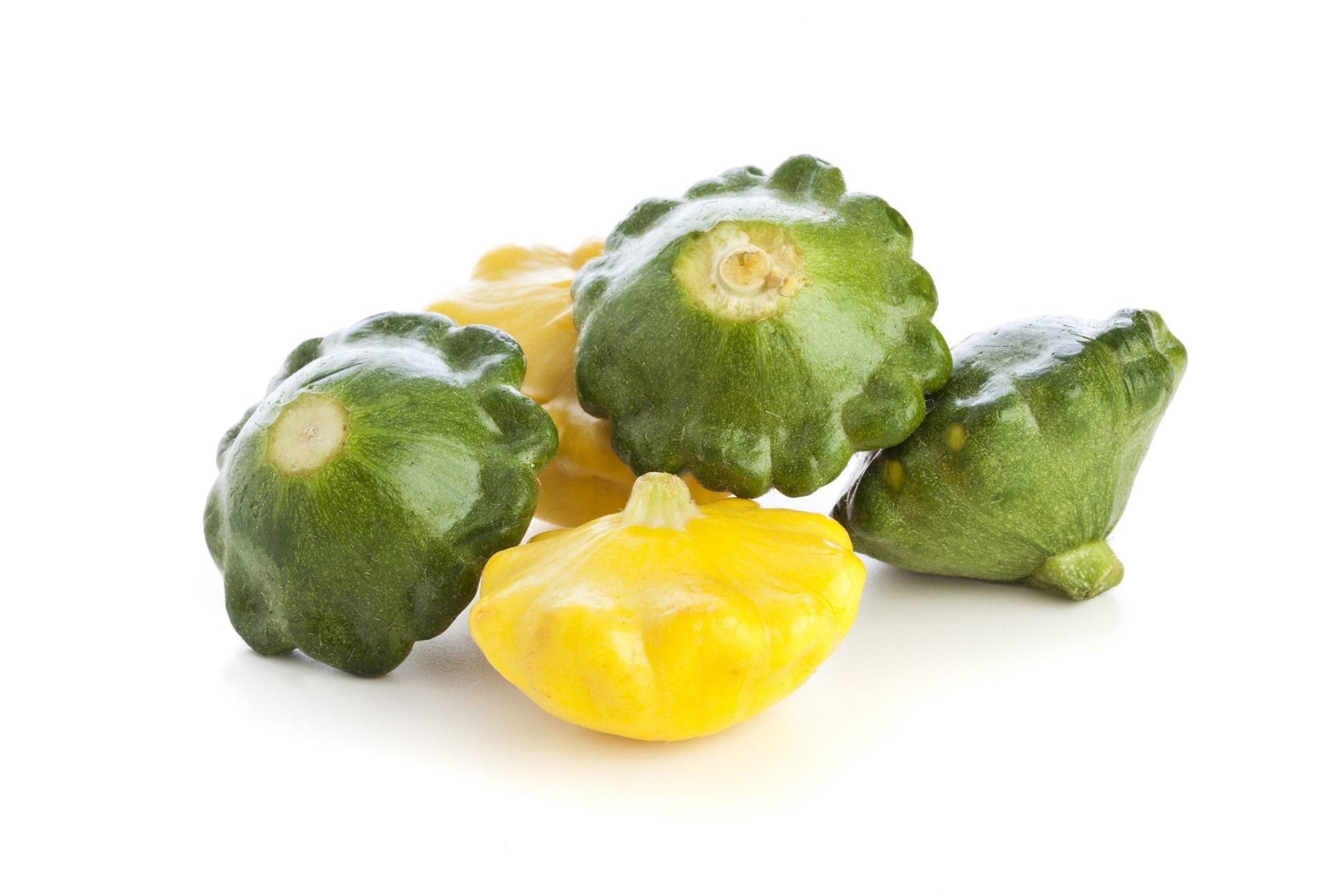 Mixed patty pan pflanzen thriving in raised garten beds